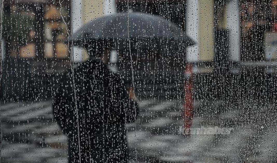 Meteoroloji İstanbul dahil o illeri uyardı. Çok kuvvetli geliyor, şemsiyeleri hazırlayın 5